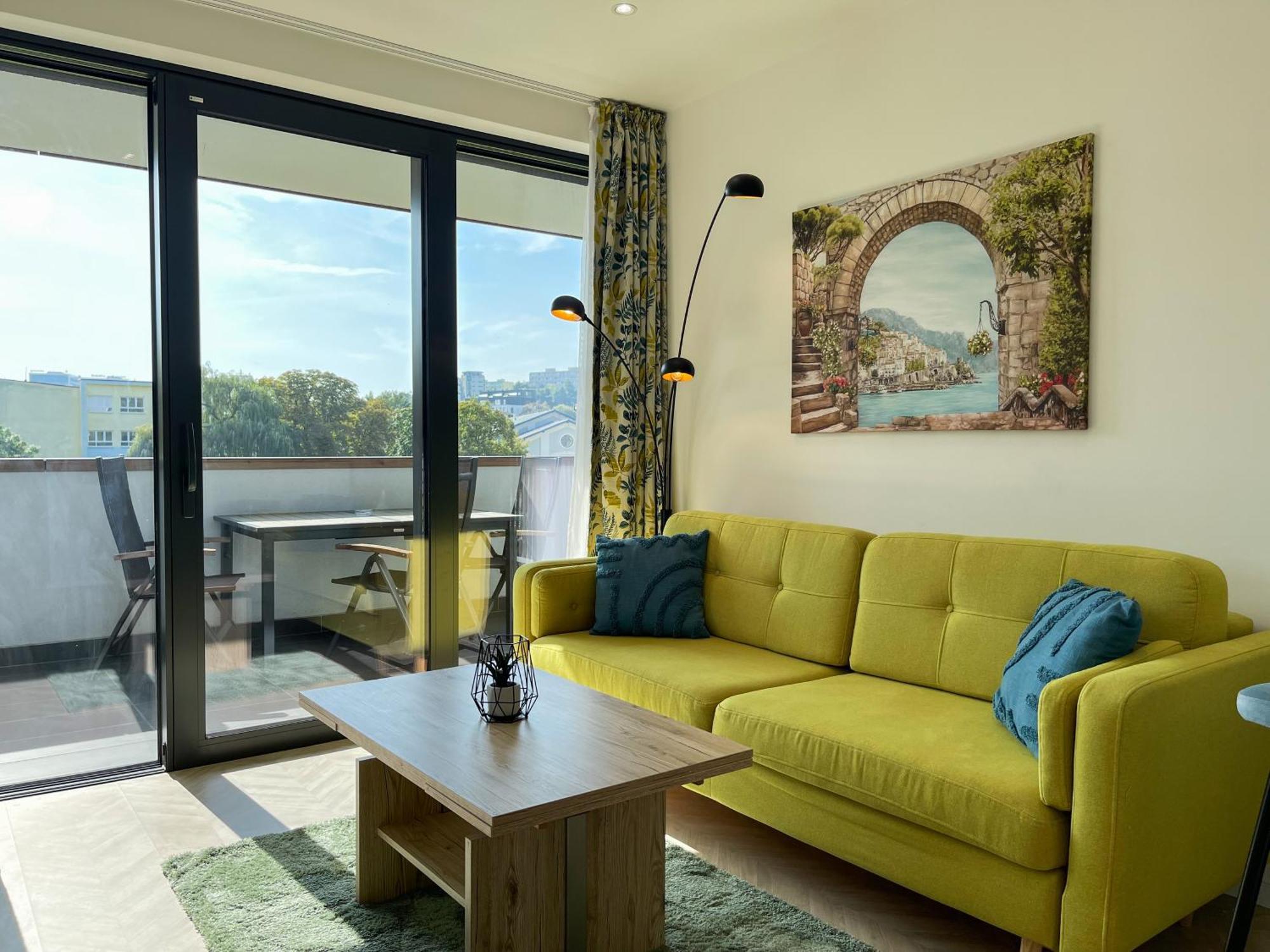 Luxury City Retreat With Terrace 科希策 外观 照片