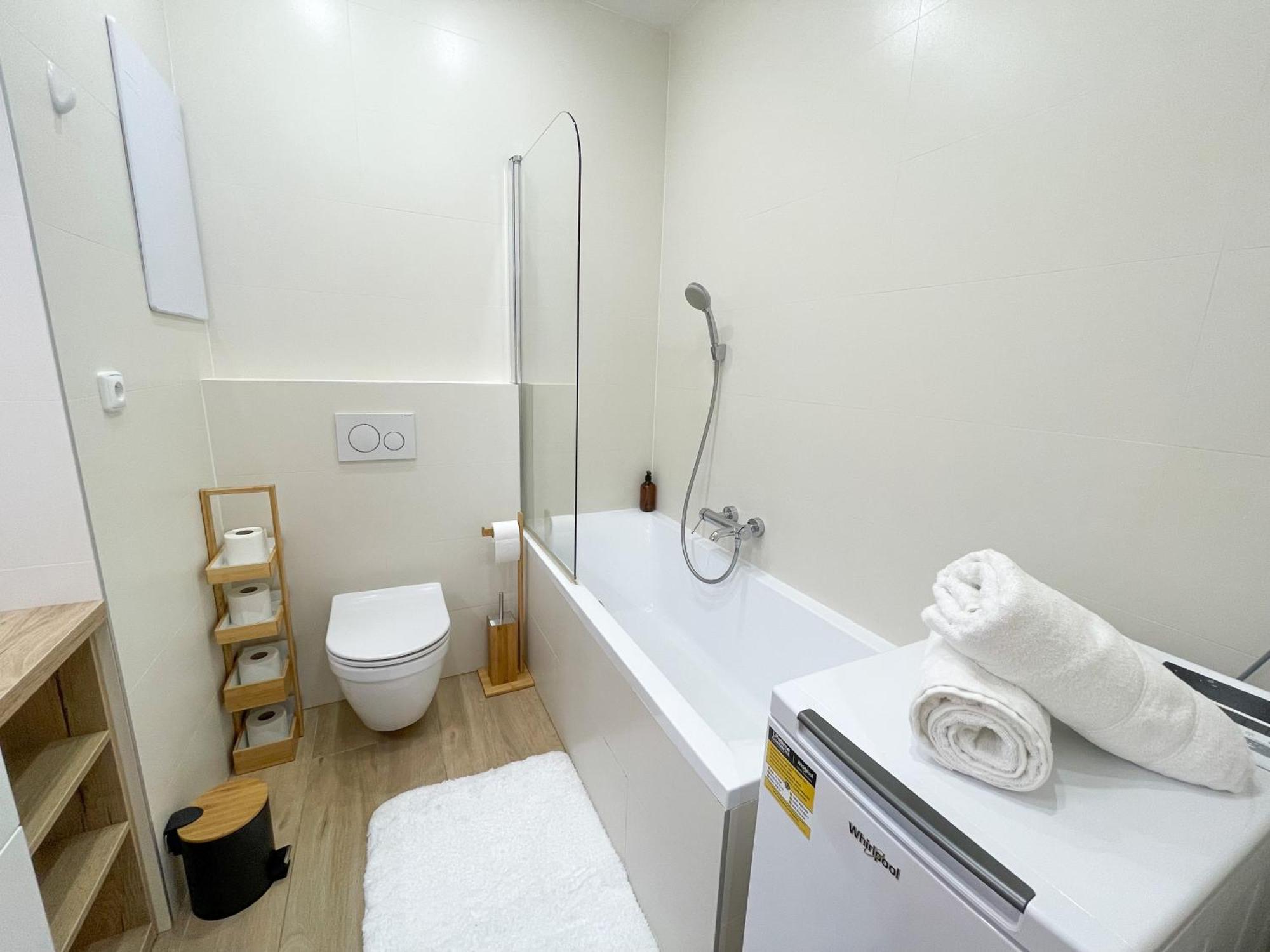 Luxury City Retreat With Terrace 科希策 外观 照片